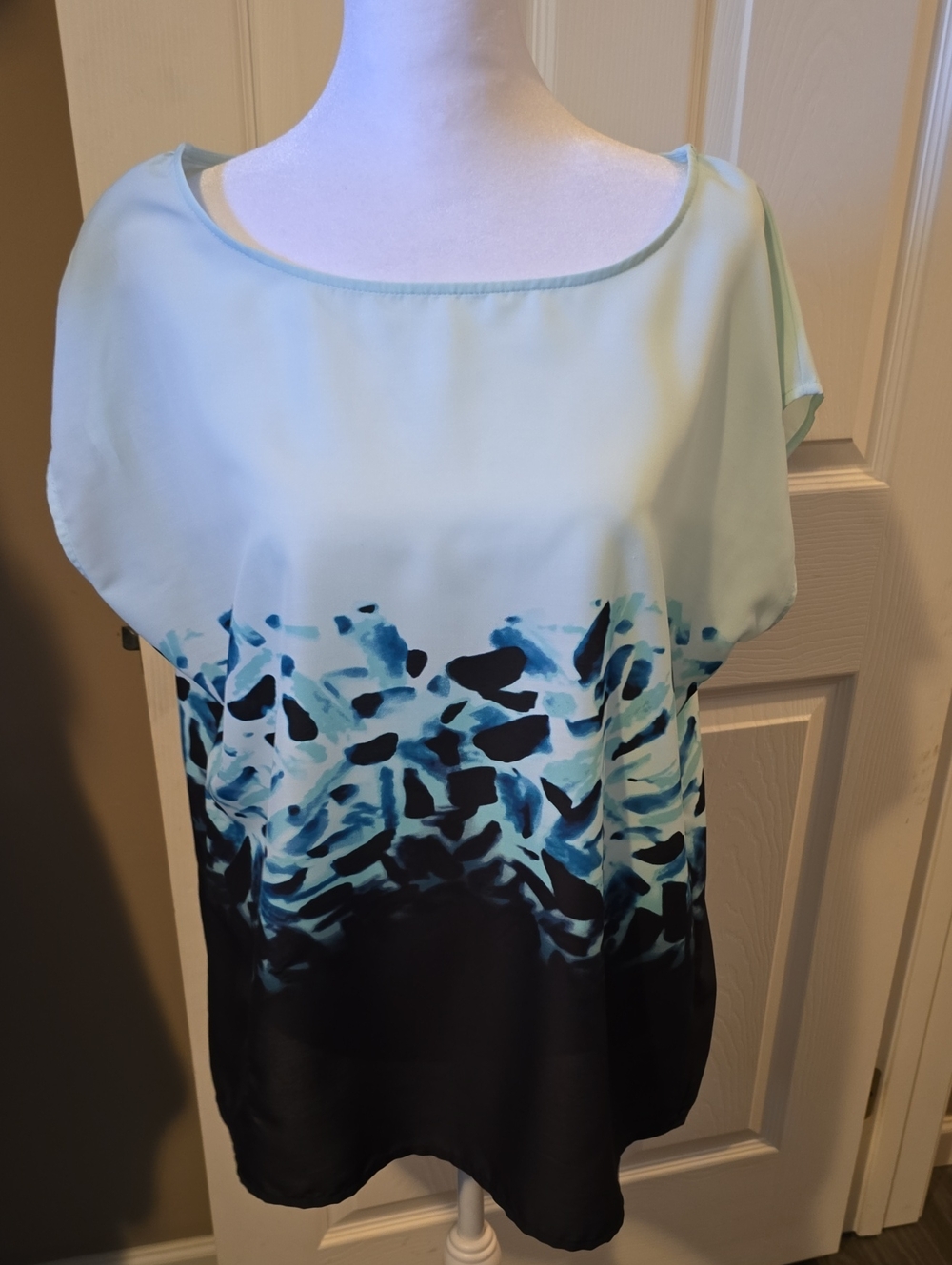 a.n.a Light Aqua Blue Scoop Neck Blouse with Navy Abstract Hem